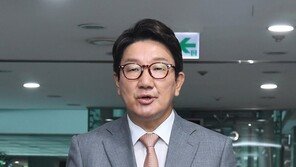 권성동 “경찰, 행안부·대통령 패싱하고 인사발표…이걸 바로잡아”