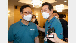 친문 홍영표, 이재명에 ‘동반 불출마’ 요구…李 “108 번뇌 중”