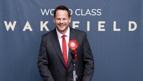 英보궐선거, 집권 보수당 2곳 패배…존슨 총리 또 타격