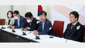 “北 7시간 통신에 ‘월북’ 단어 딱 한 번…그외 전혀 없어”