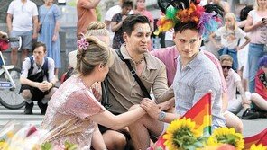 노르웨이 수도 번화가서 총기난사 23명 사상 