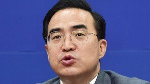 박홍근 “尹은 나토, 권성동은 필리핀…무책임한 협상농단”