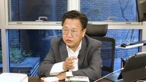 ‘동학개미 선봉장’ 존 리 메리츠자산운용 대표 사의 표명