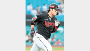 박병호 통산 350호… “양준혁 선배, 1개 남았어요”