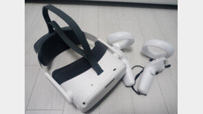 [리뷰] '온 몸을 움직이며 VR을 즐겨라'...피코의 VR헤드셋 네오3 링크