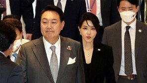 尹대통령-김건희 여사, 스페인 동포들과 만찬…“재외동포 정책 구현”