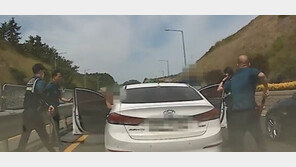 “180km/h 질주하던 차량절도범…차로 차단 끝에 검거”