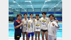 한국 수영 청신호… 황선우 만큼 빛난 남자 계영대표팀 끈끈한 팀워크