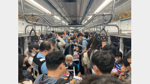 전장연, 지하철 4호선 또 출근길 집회…“시위 7월 말까지 유보”