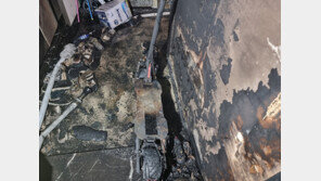 ‘펑’ 킥보드 충전중 폭발 화재…어린이 3명 아파트 베란다서 구조