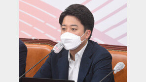 이준석 “尹대통령 당무 개입 안해…지지율 하락 尹탓 아냐”