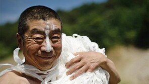 “경로당 가기엔 일러…” 칠순 마이미스트의 무대는 계속된다