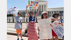 “낙태권 폐지-인종차별 항의”… 美 50여개 도시 수만명 시위