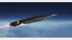 중러 극초음속 미사일 추격에…다급해진 美, 고고도 열기구 개발 본격화