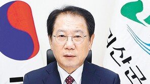 [새 단체장에게 듣는다]“산림복합단지 조성해 경제 활성화 이뤄내겠다”