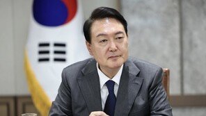 ‘尹 친척 동생’ 대통령실 근무…대통령실 “6촌은 이해충돌 대상 아냐”