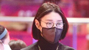 돌아온 김연경, 서머매치 통해 팬들에 복귀 신고