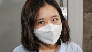 박지현 “아기와 과자 장난…李 지지자, 성추행범으로 몰아”