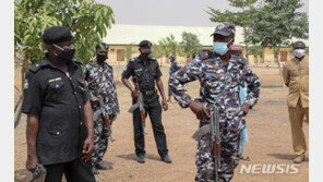 나이지리아 공군, 민간인 무장괴한으로 오인 미사일 공격…10여명 사상