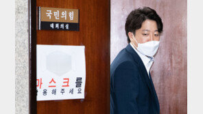 권한대행 vs 직무대행…‘이준석 6개월 징계’ 친윤도 분화하나