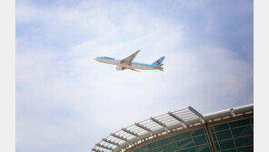 “올해도 여름휴가 포기”…베케플레이션 직격에 늘어나는 ‘휴포족’