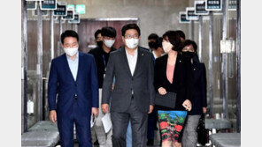 與중진들, 장제원 불참속 ‘권성동 직대체제’ 손 들어줘