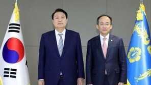 기업 발목 잡는 규제 과감히 푼다…재정준칙 법제화로 긴축재정 시동