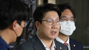 권성동 “이준석 경찰수사 결과가 지도체제 결정하는 중요기준”