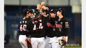 KT, 9회 뒤집기쇼·SSG 5연승…삼성 10연패 구단타이