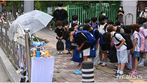 학교 횡단보도서 초등생 치어 숨지게 한 굴착기 운전자 송치