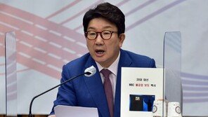 권성동, 8·15 대통합 사면론 띄우기…“기업인 뛸 공간 필요”