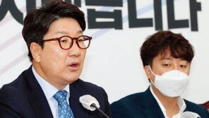 ‘포스트 이준석 체제’ 구상 다른 윤핵관들… 권성동 치고 나가