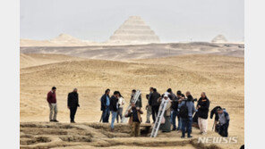 이집트 남부에서 4500년된 흙벽돌 건축물 발굴