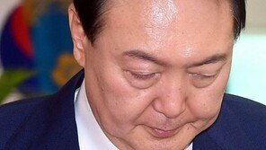 대통령실 “인적 쇄신론, 주의 깊게 듣고 있다”… 尹, 닷새 휴가 동안 고심할 듯