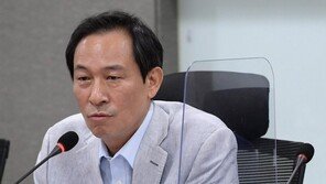 우상호 “尹, 김건희 직접 단속해야…더 희한한 일 생길 것”