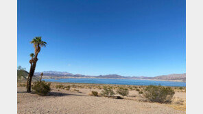 올해만 벌써 4번째…메마른 美 호수 바닥서 변사체 잇따라 발견