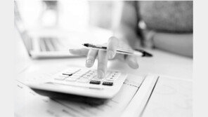 최저임금 업종별 차등 연구 앞두고 경영계-노동계 갈등 팽팽 