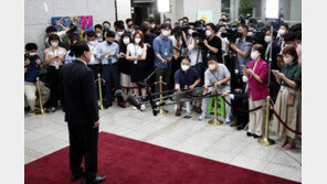 尹 “칩4 참여, 철저히 국익 관점서 살피고 있다”