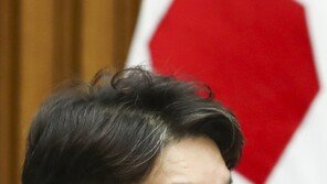 與 원로, 권성동 만나 “원내대표가 중심 잡고 역할 해달라”