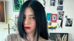 ‘안면 부상’ 한소희, 근황 공개…“저 괜찮아요”