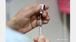 4차 접종 이상반응 신고율 0.61%…“3차보다 절반 수준”