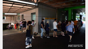 코로나 재감염 속도 60일 빨라져…절반은 17세 이하