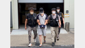 ‘BJ 찾아가려고’ 흉기 위협·택시 탈취한 20대, 스토킹 범행도 했다