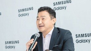 노태문 “3년내 프리미엄폰 절반 폴더블로… 올해 1000만대 판매” 