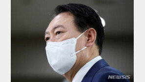 尹 첫 사면, 정치인 완전 배제 ‘경제위기 극복’ 방점