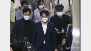이준석 ‘비대위 효력정지 가처분’ 법정다툼 시작…17일 심문