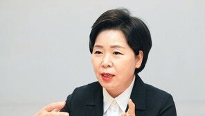 양향자 “반도체 전쟁 지면 ‘기술 속국’… 기업 발목잡기 멈춰야” [인터뷰]