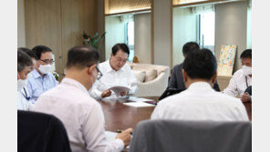 尹 “내실있게 대통령실 변화줄 것”…교육비서관 교체 쇄신 본격화