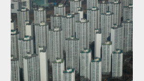 믿었던 서초·용산마저…서울집값 ‘대장주’ 까지 무너졌다