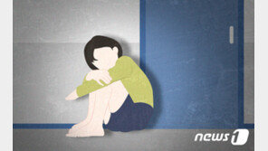 집에서 담배 피우지 말라는 10대 딸 말에 주먹질한 40대
